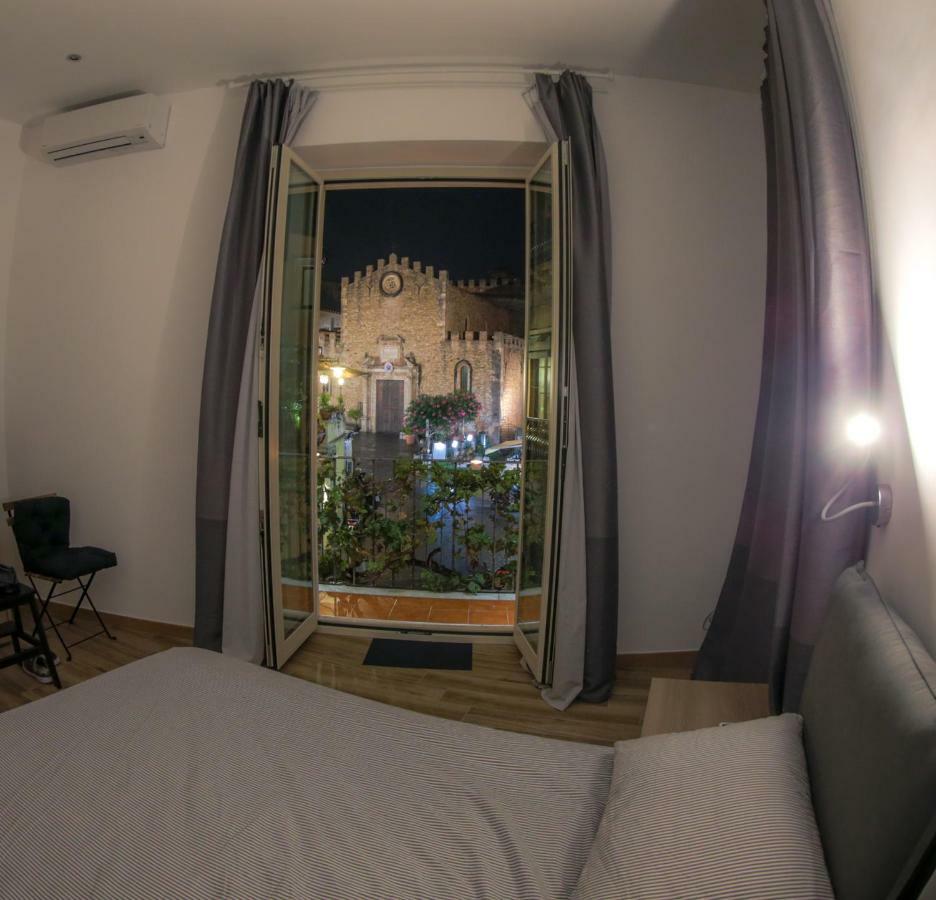 Apartamento Taomau - Duomo Square Taormina Exterior foto